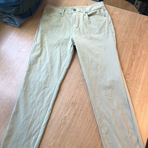 CUSTOM MADE 30x36 athleisure AE khakis